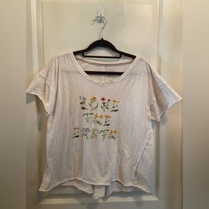 Anthropologie Tee by Lauren Filzenger - “Love the Earth” - Size XS